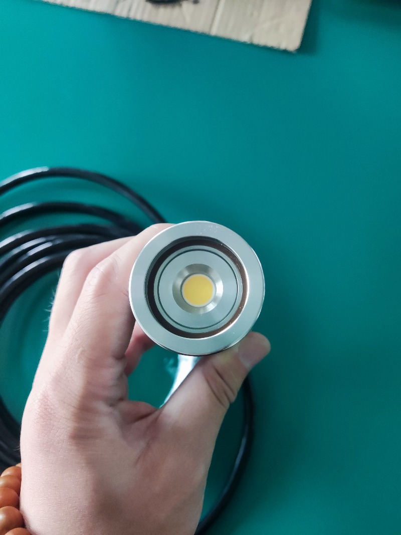 Luz Subacuática Impermeable, L - Underwater Camera reseña y precio